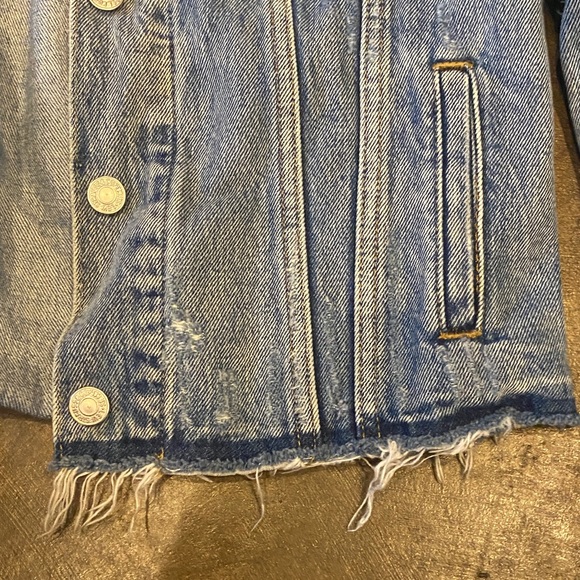 Levi's Blue Denim Jacket with Palm Trees - Picture 4 of 5